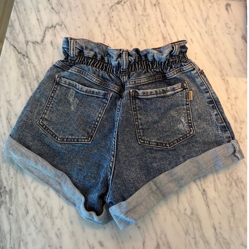 Retrofête High Rise Paperbag Cuffed Denim Shorts Elastic Waistband Size 26